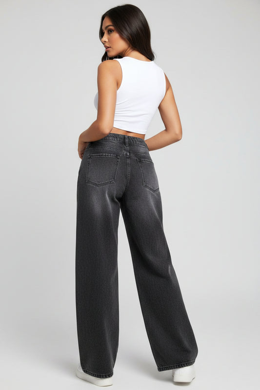 Women's sleek black wide-leg pants by Veloran